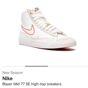 NIKE BLAZERS 1971 Logo- Gently Worn Women’s size